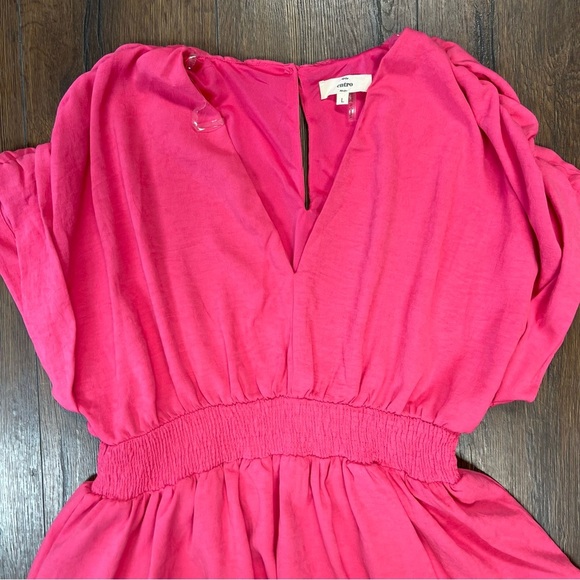 ENTRO Royalty's V-neck Tiered Dress Pink SZ LG - Picture 4 of 6